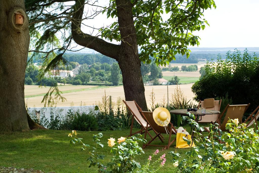 Bed and Breakfast Chateau De La Roche Martel Roiffe Экстерьер фото