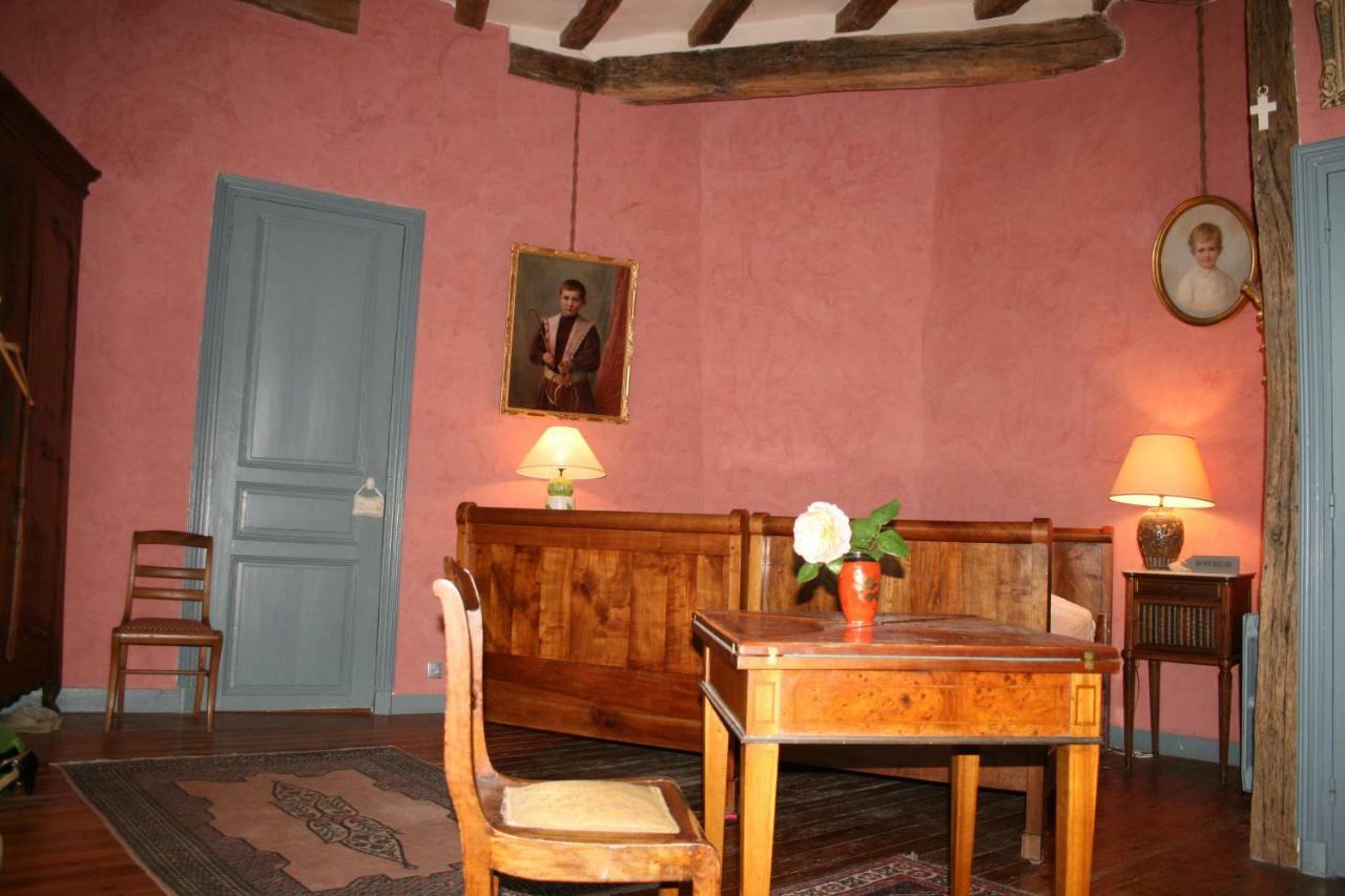 Bed and Breakfast Chateau De La Roche Martel Roiffe Экстерьер фото